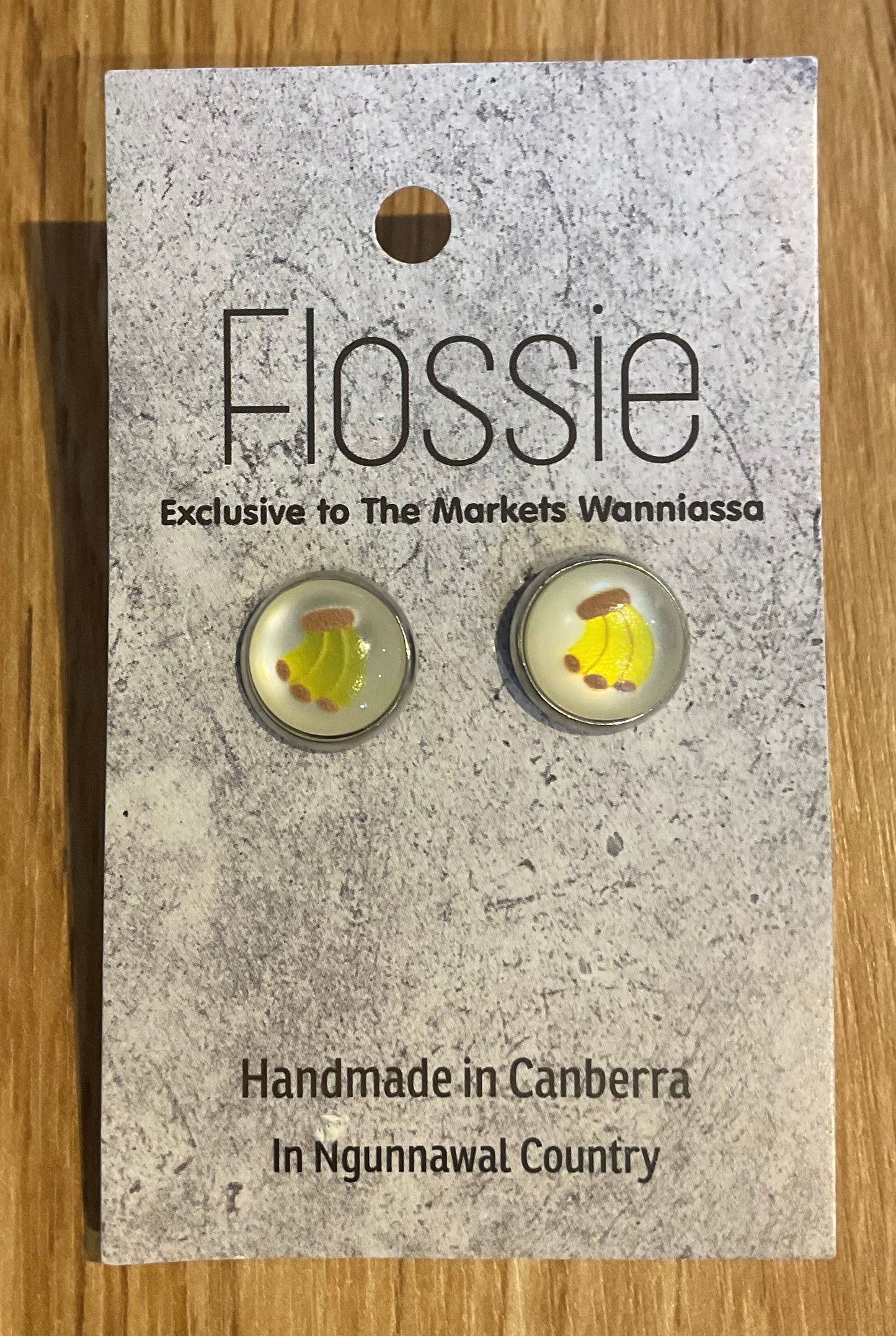 *Earrings Banana Dome Studs