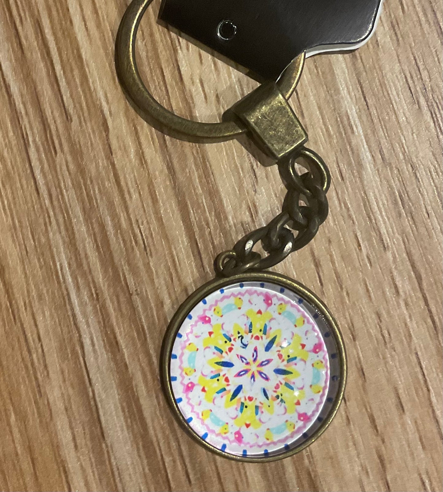 *Glass Dome Keychain Bronze