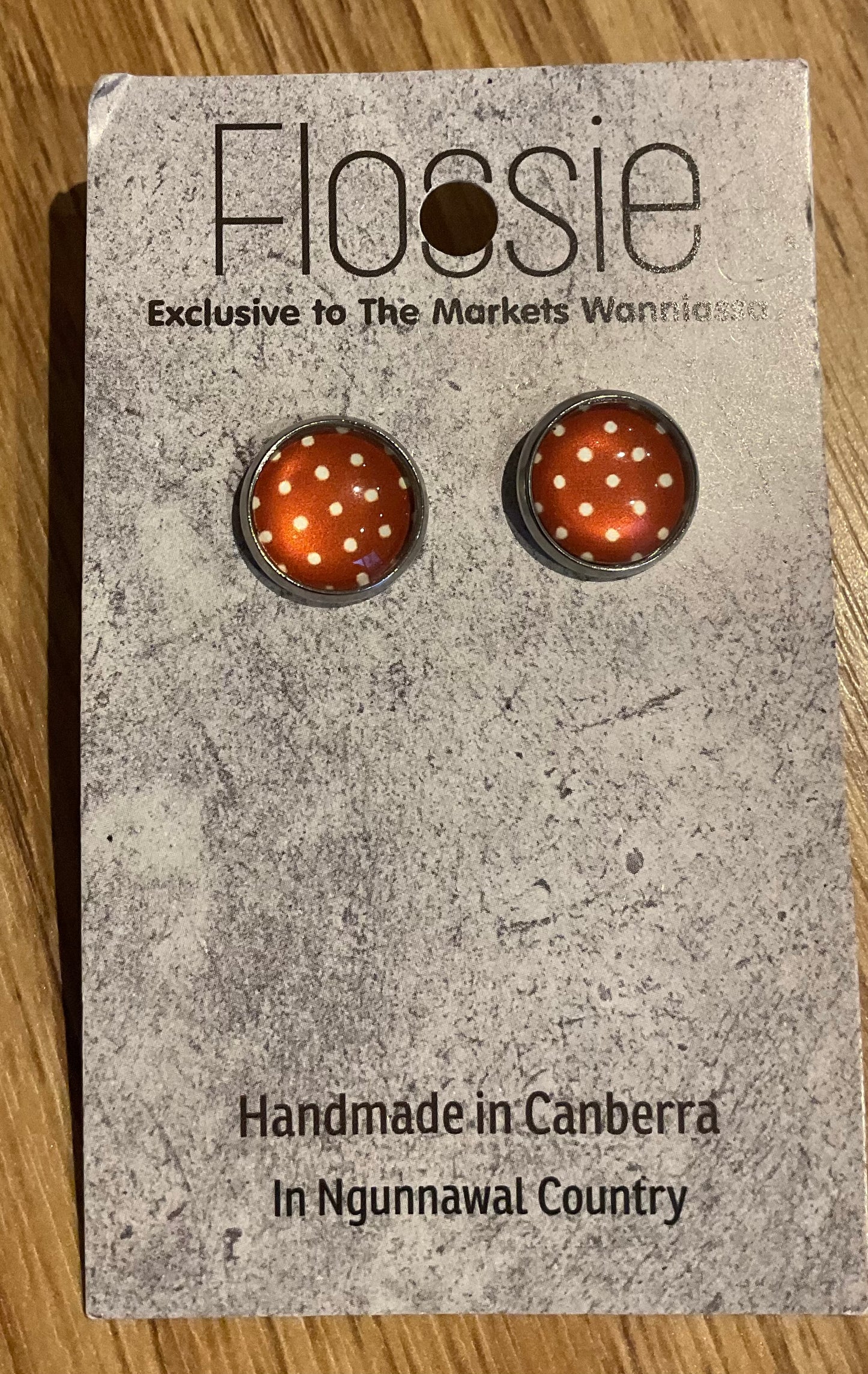 *Earrings Brown with White Spots Studs