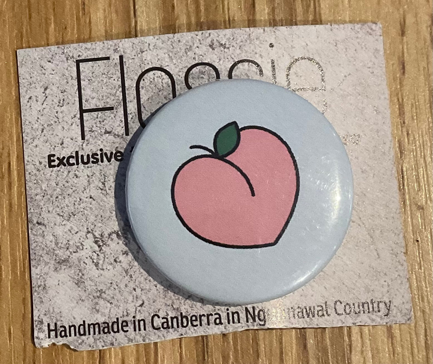 *Badge Peach