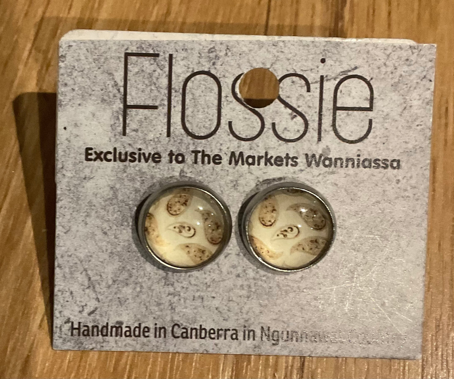 *Earrings Seashell Glass Studs