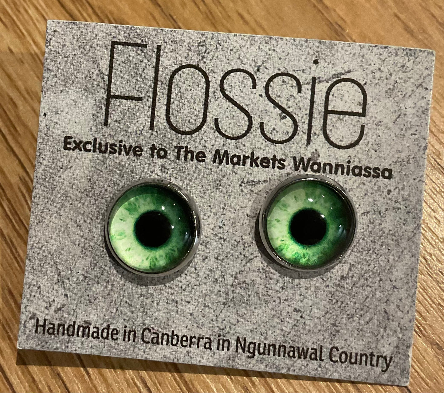 *Earrings Creepy Eye Studs