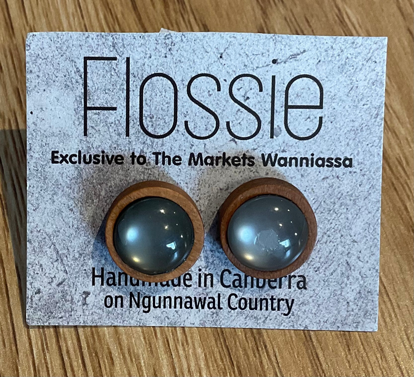 *Earrings Wooden Pearly Grey Dome Studs