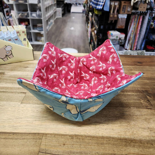 Bowl Cosy Pink Gumnut Flowers & Dogs