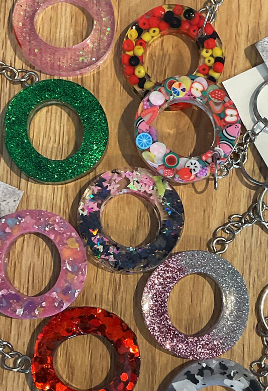 *Keychain Resin Letter O