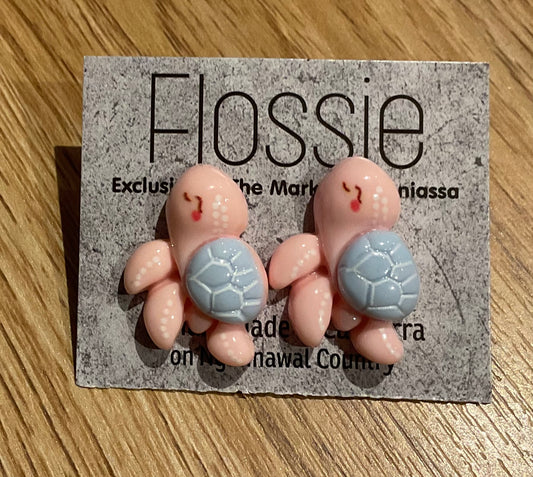 *Earrings Pink Turtle Studs