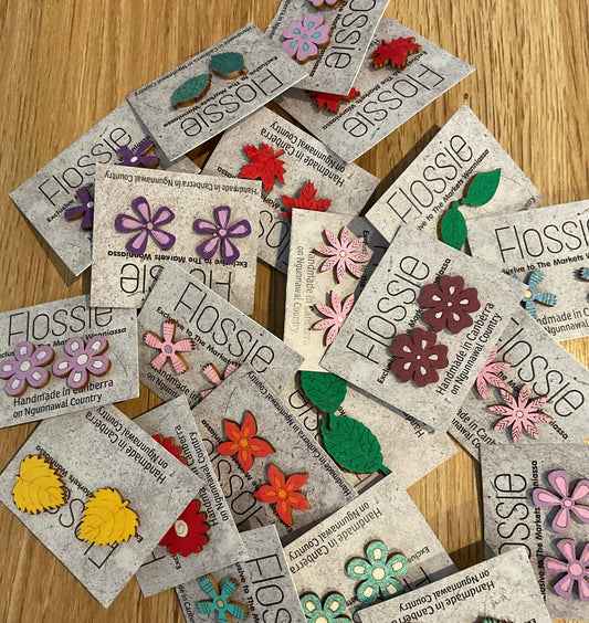 *Earrings Flower Handpainted Studs