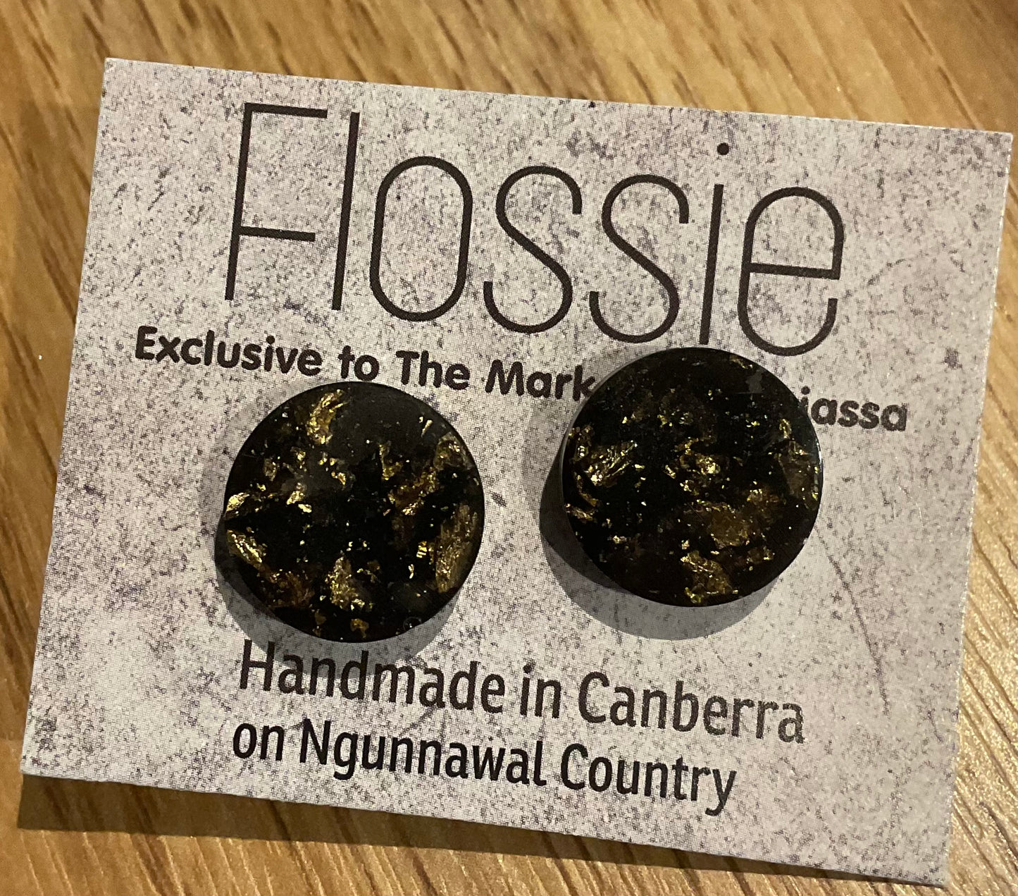 *Earrings Resin Gold Leaf Black Studs