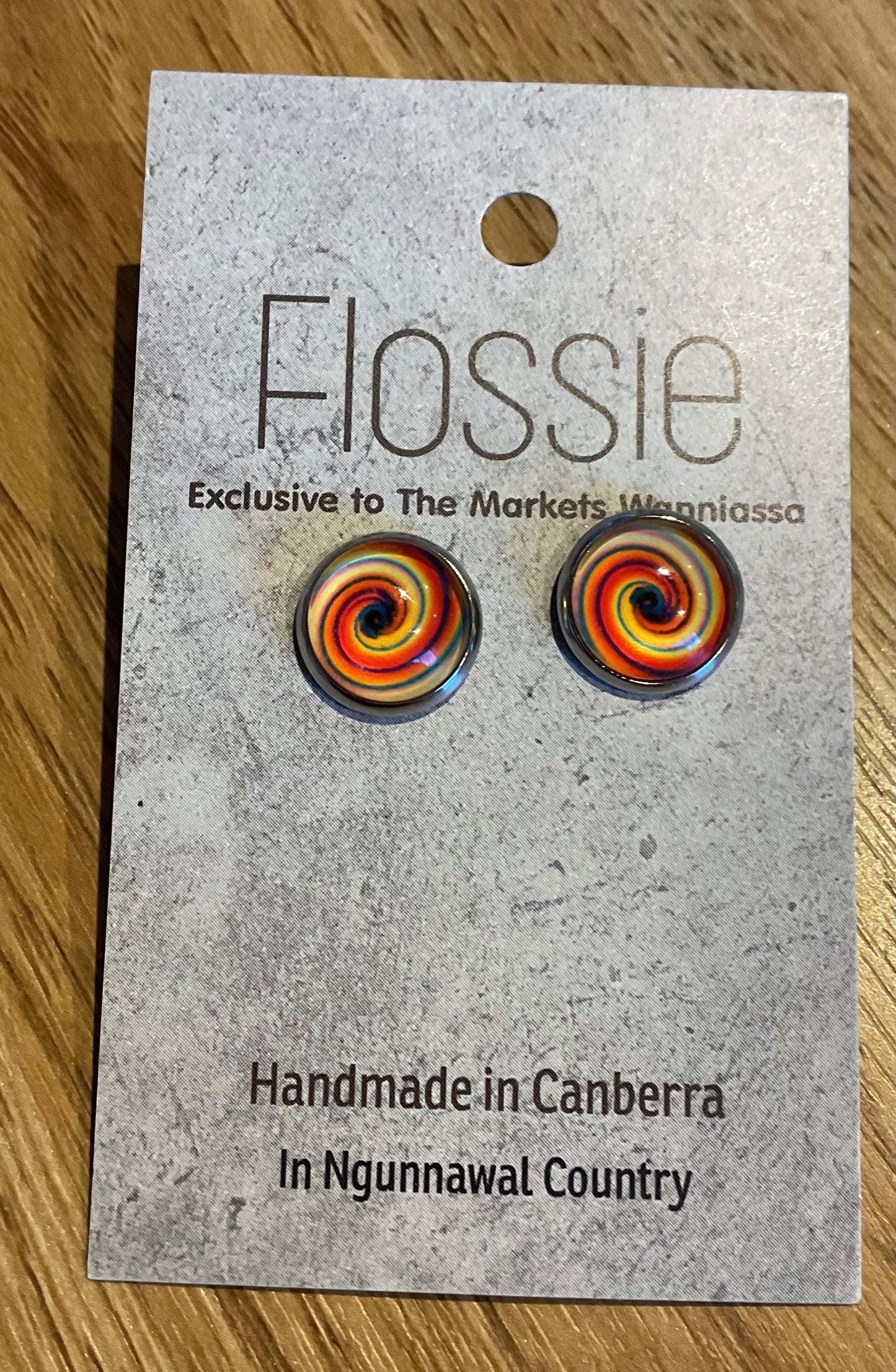 *Earrings Swirly Glass Dome Studs