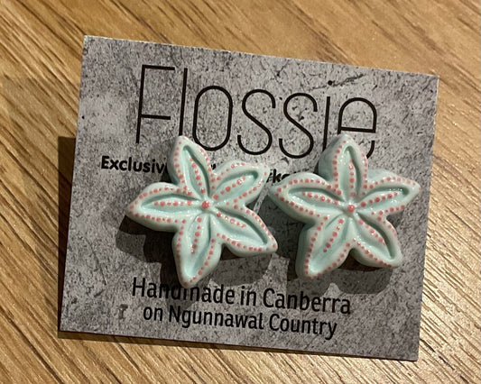 *Earrings Green Starfish Studs