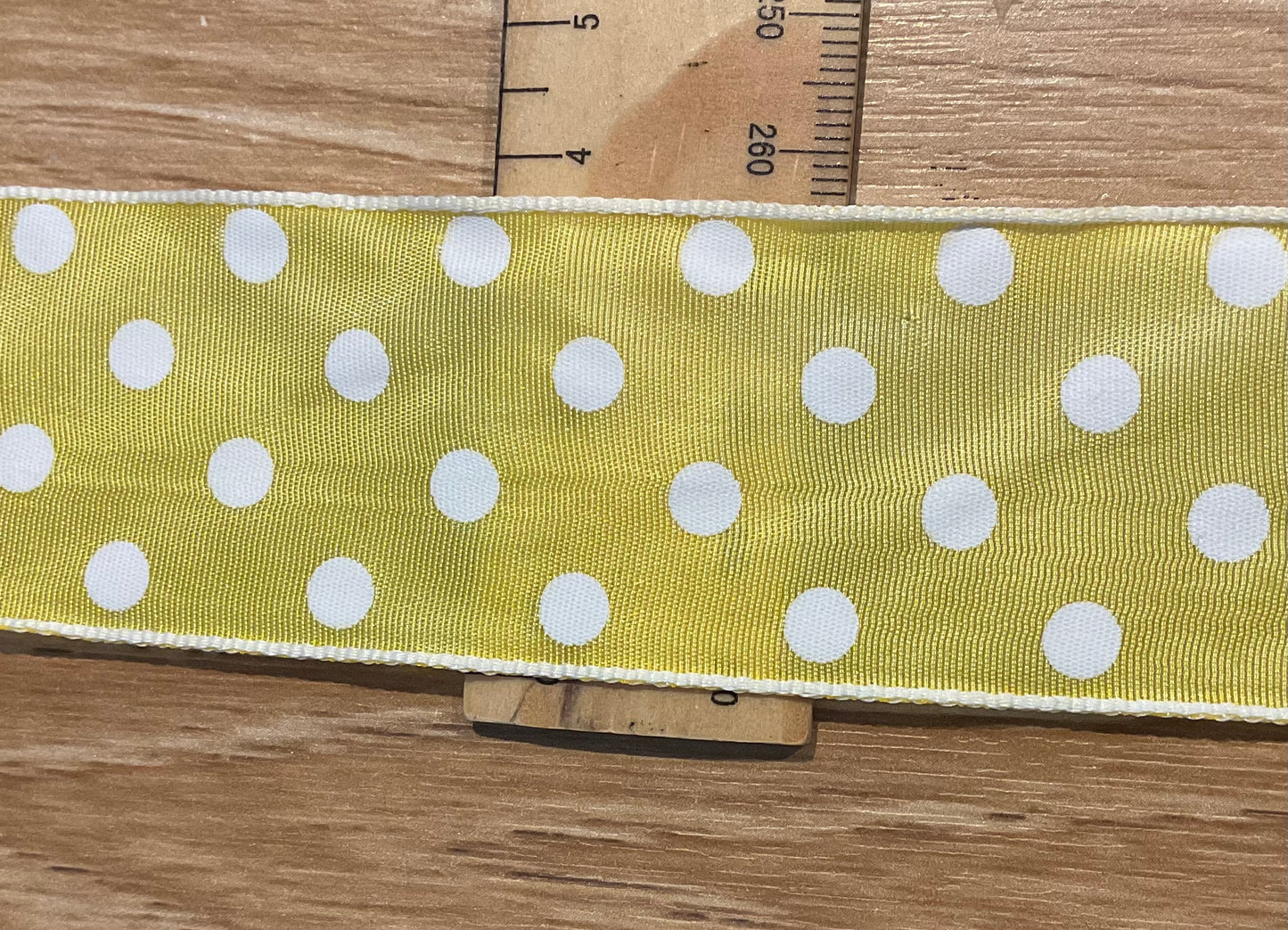 *Ribbon Yellow with White Spots 40mm Per Metre