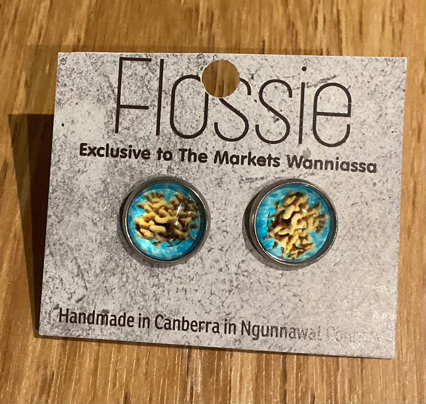 *Earrings Seashell Glass Studs