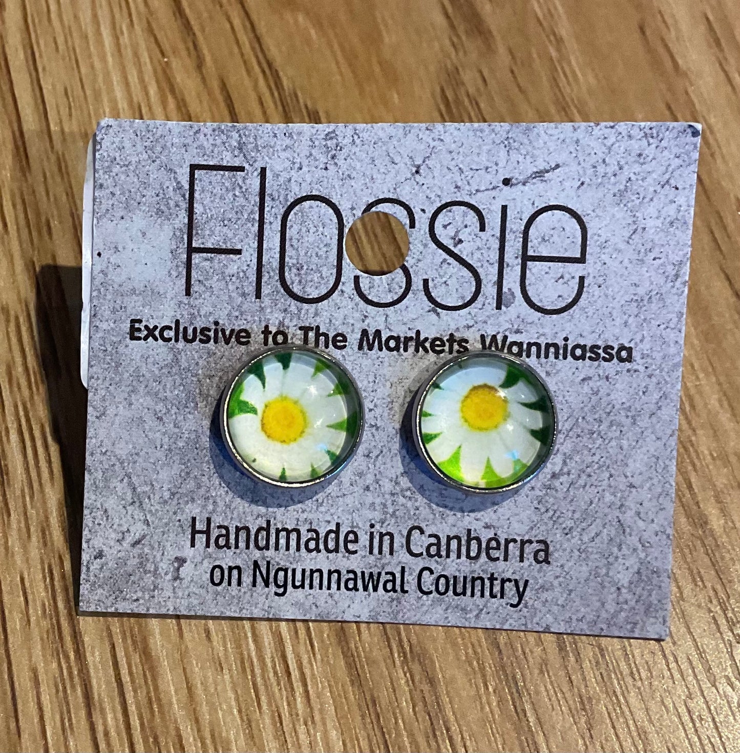 *Earrings Flower Glass Dome Studs