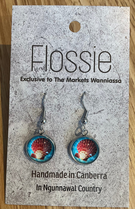 *Earrings Glass Dome Dangles Seashell
