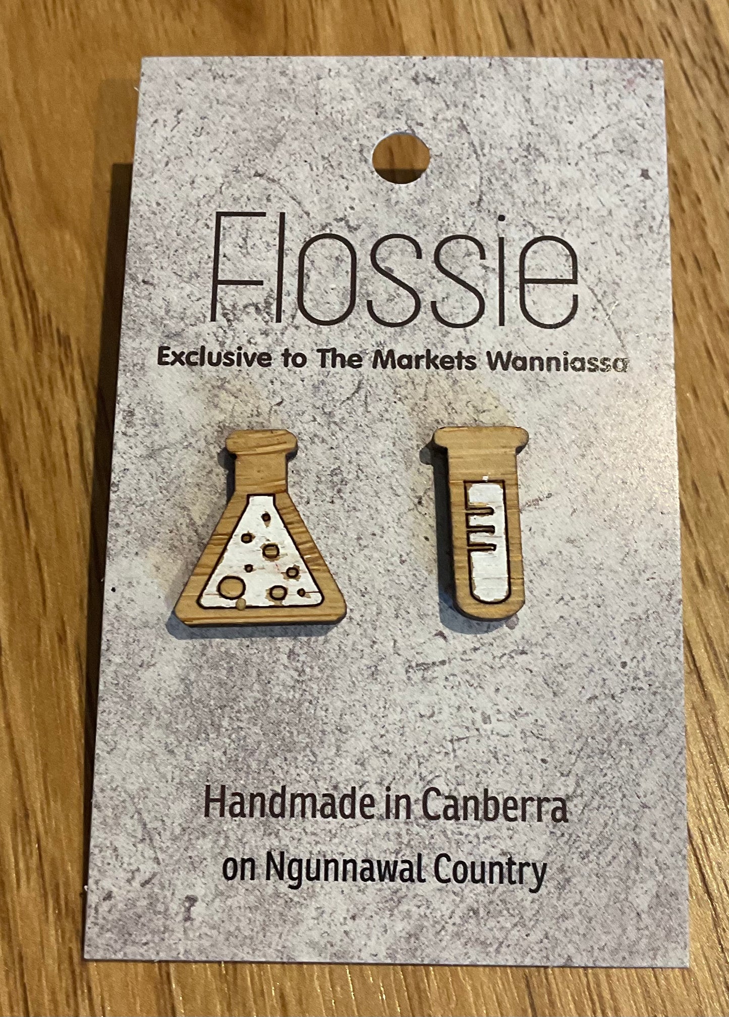 *Earrings Science Studs