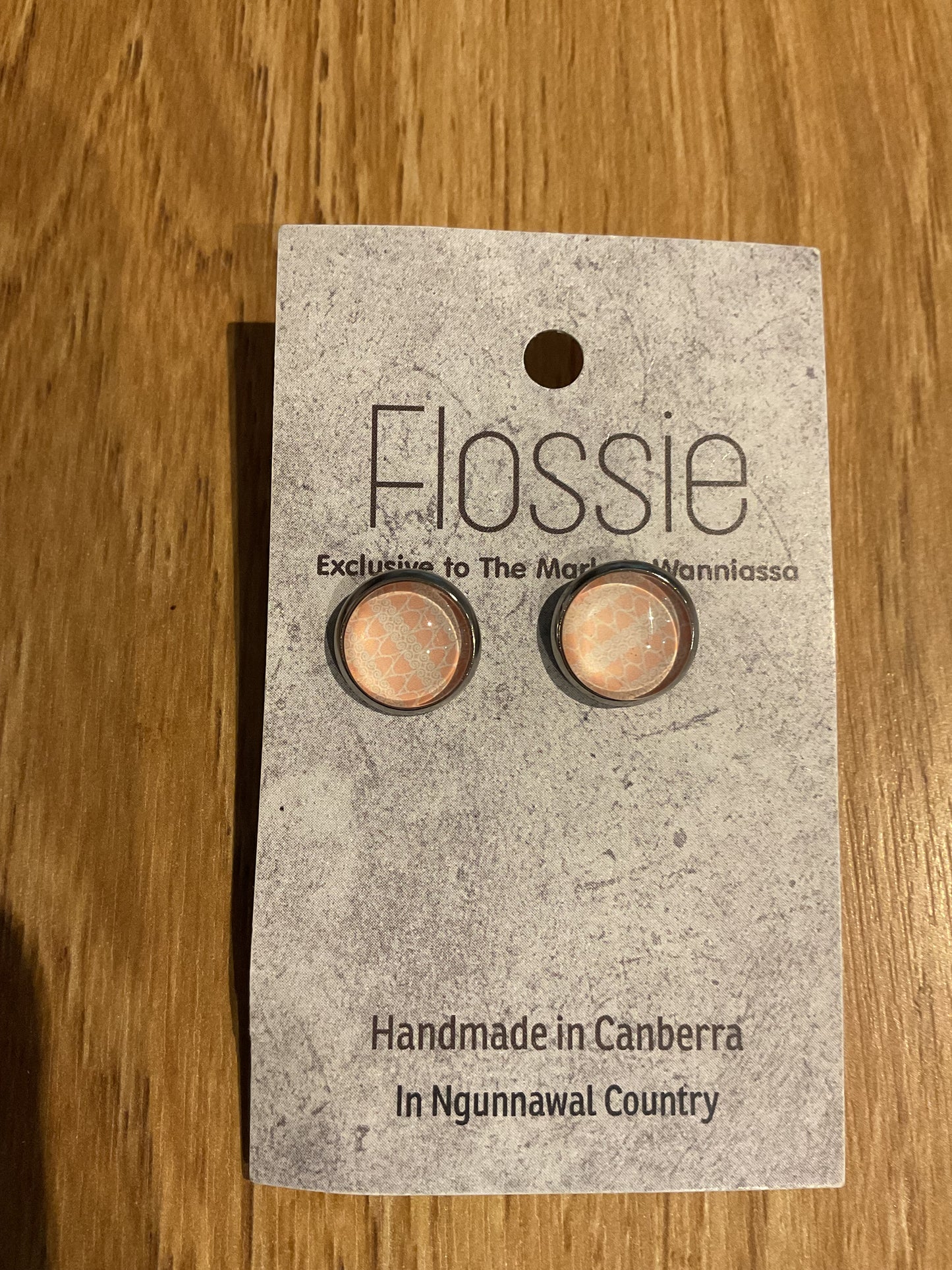 *Earrings Soft Pink Studs
