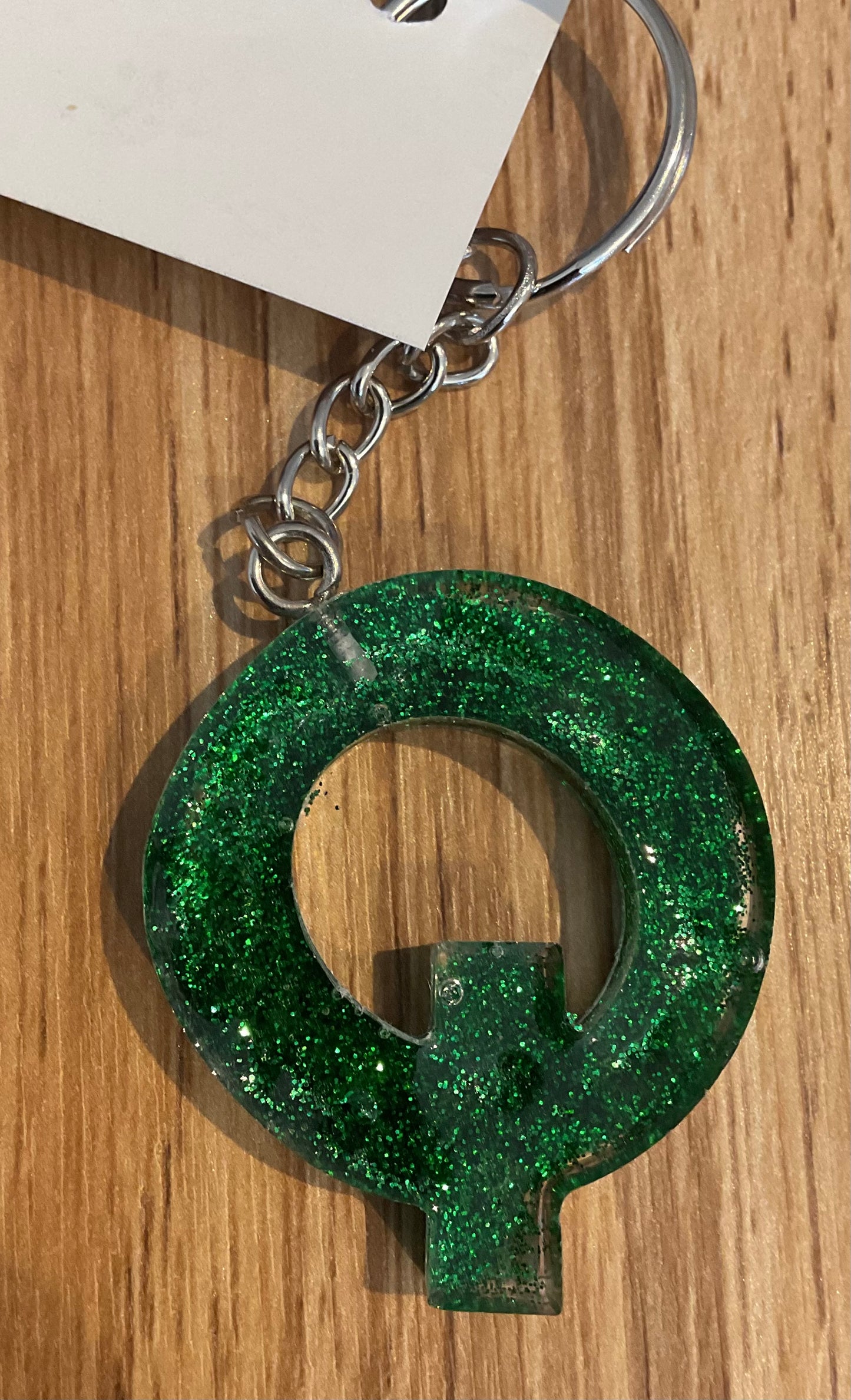 *Keychain Resin Letter Q