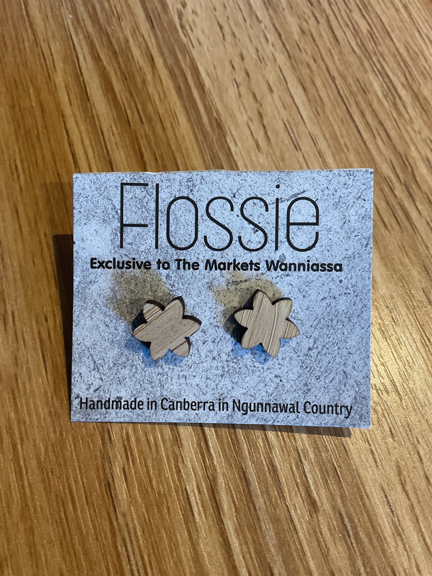 *Earrings Flower Wooden Studs