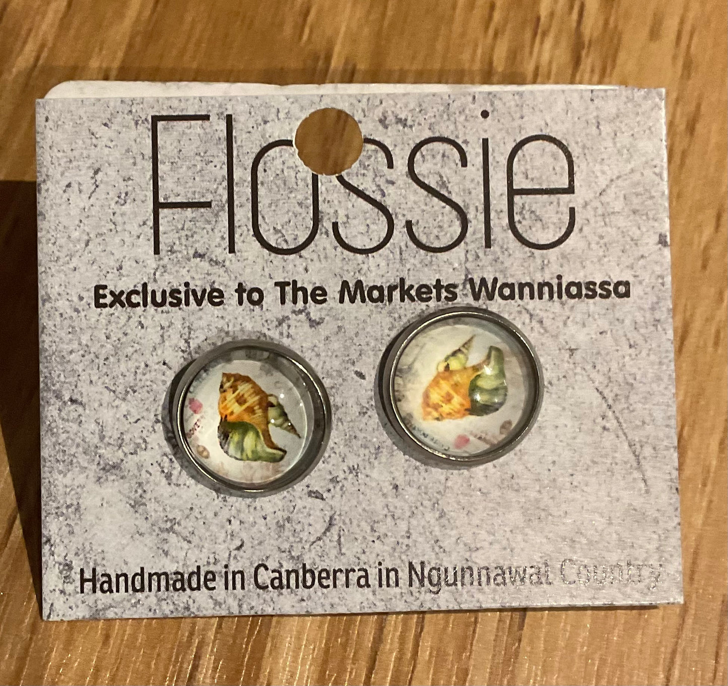 *Earrings Seashell Glass Studs