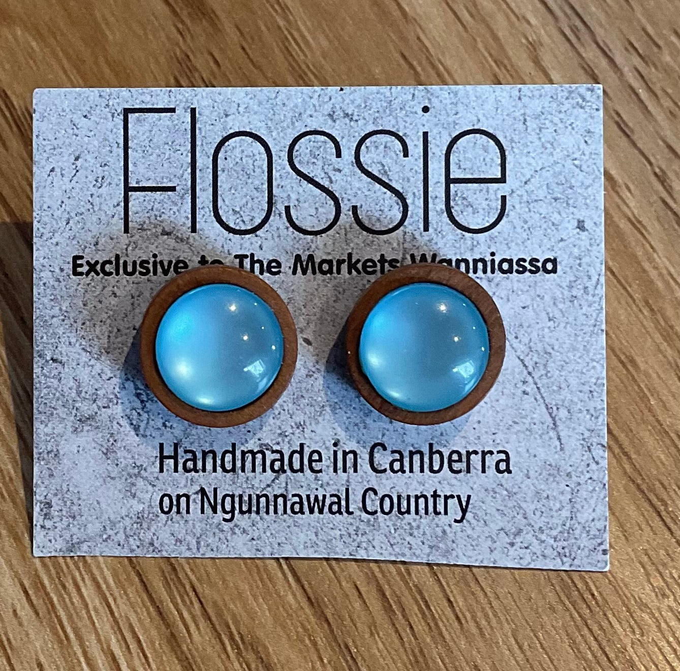 *Earrings Wooden Pearly Blue Dome Studs