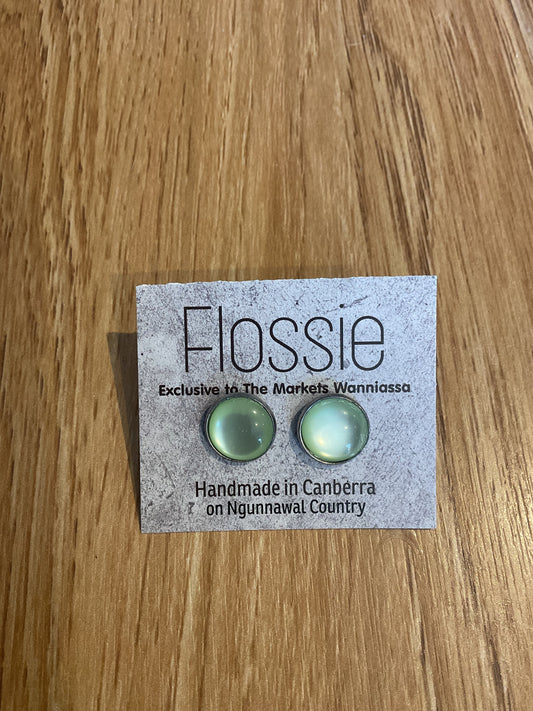 *Earrings Glass Dome Studs Lime