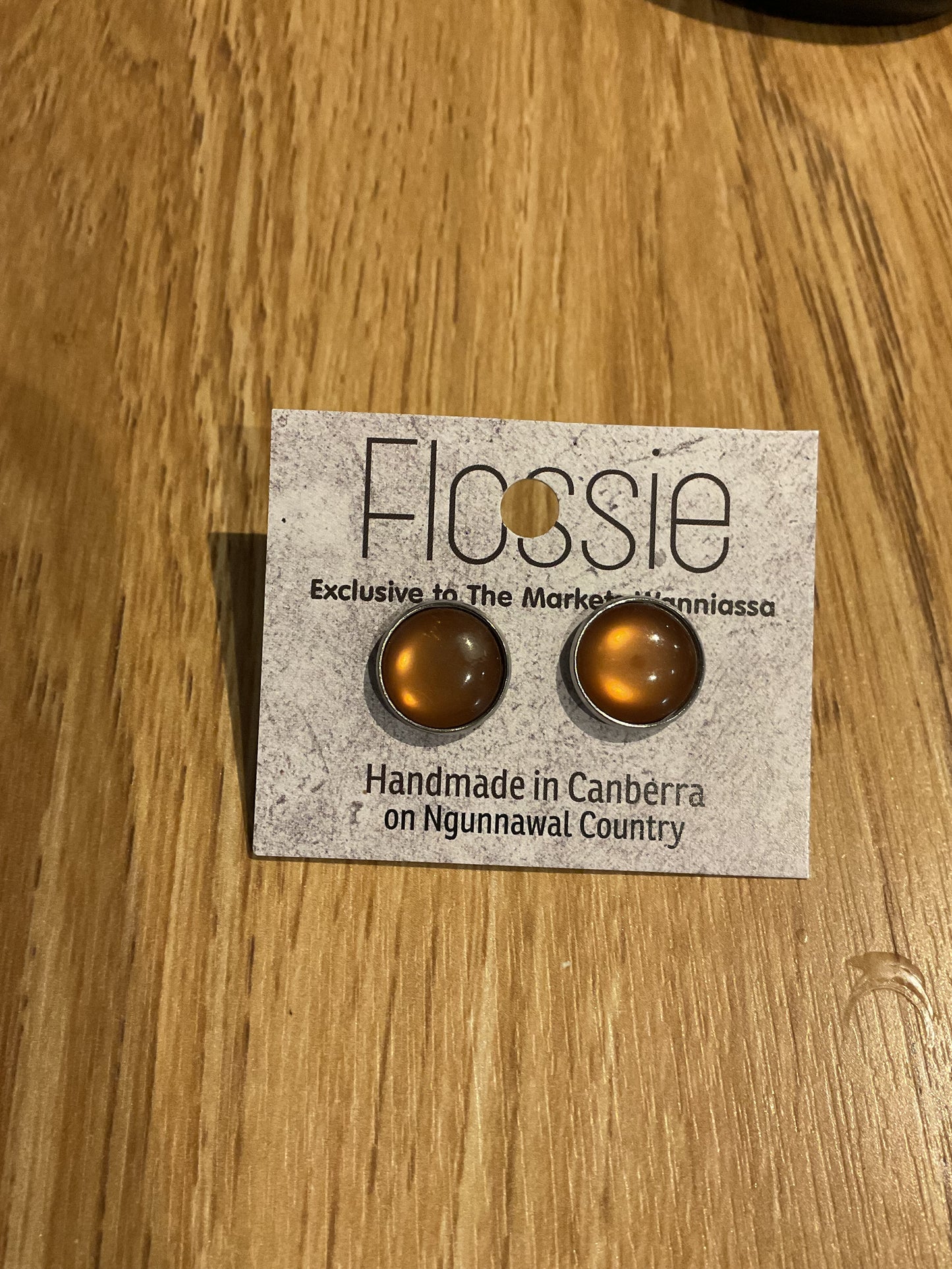 *Earrings Glass Dome Studs Chocolate