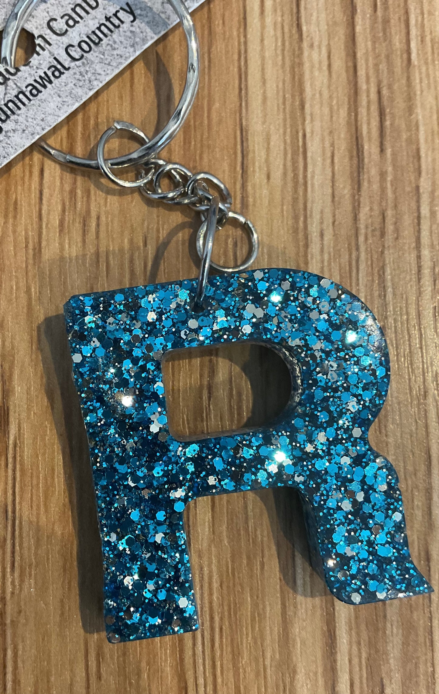 *Keychain Resin Letter R
