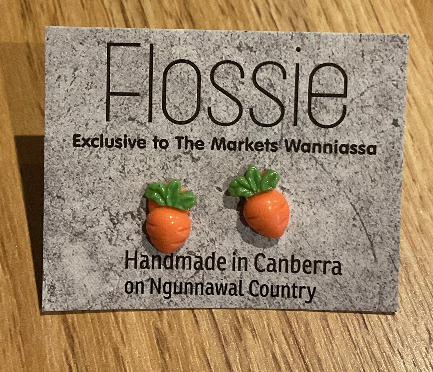 *Earrings Carrot Studs