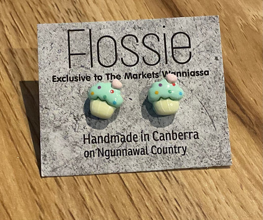 *Earrings Green Cupcake Studs