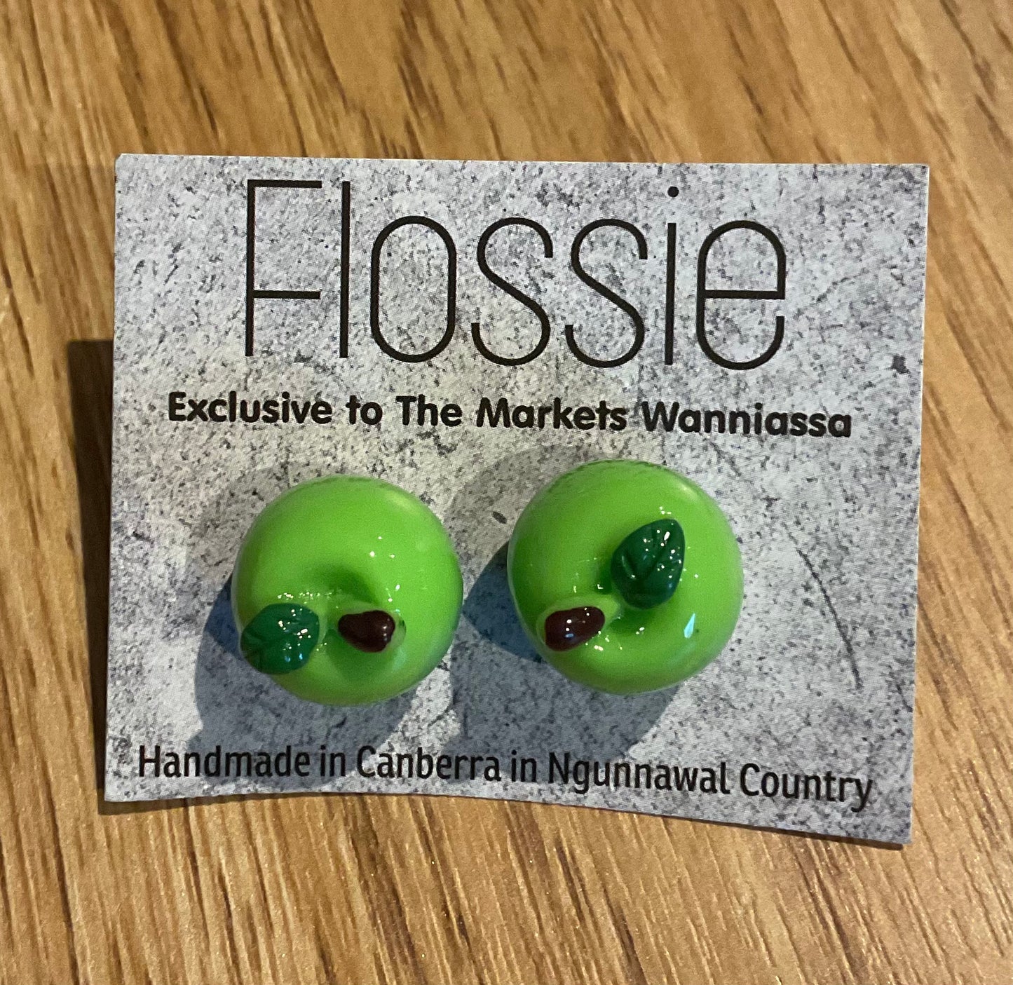 *Earrings Chunky Green Apple Studs