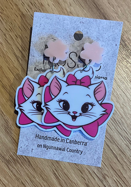 *Earrings Kitten Dangles