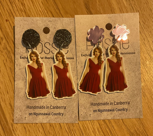 *Earrings Taylor Swift Dangles