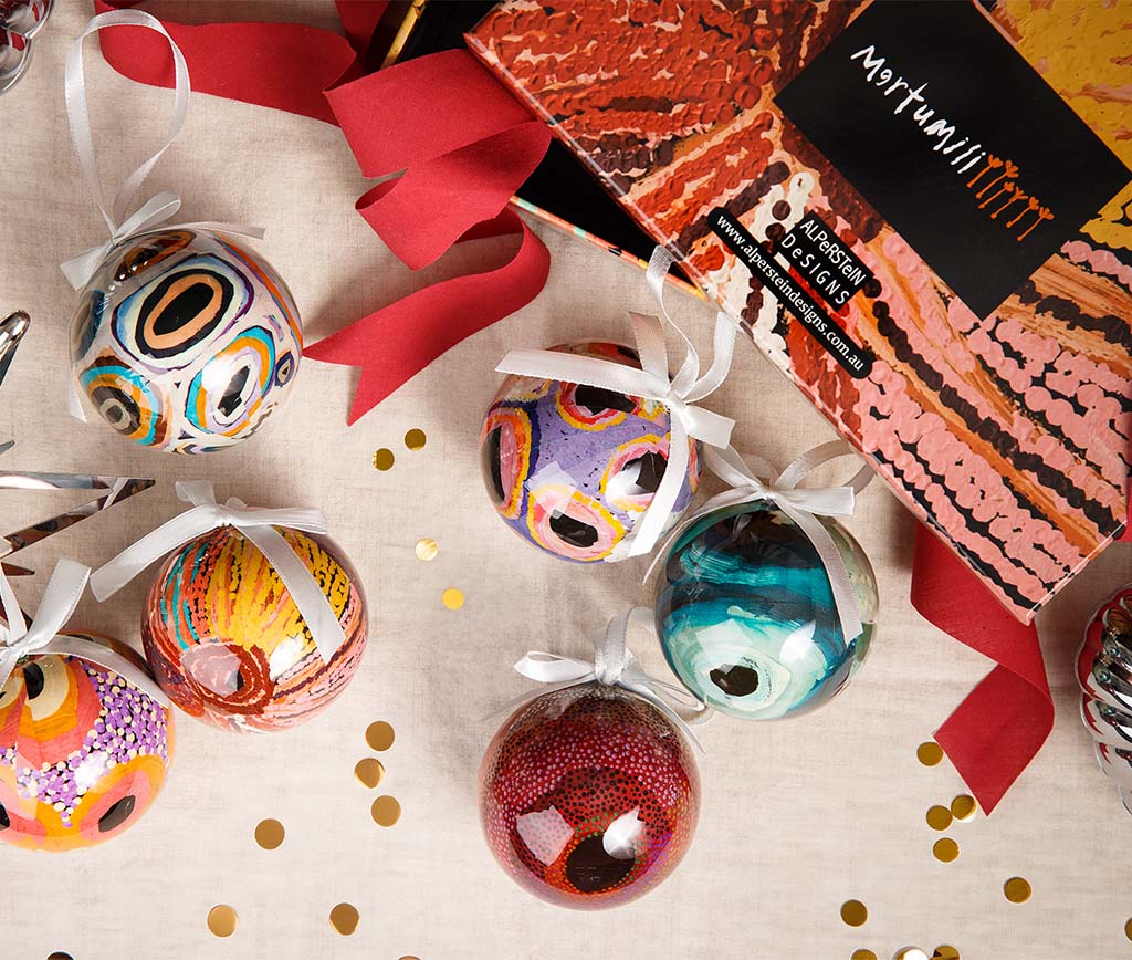 Christmas Baubles x6 Martumili