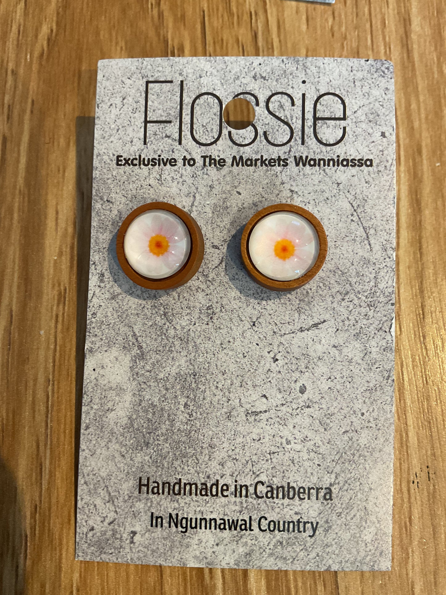*Earrings Wooden Pink Flower Dome Studs