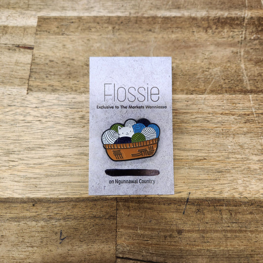 Cat in Yarn Basket E Pin