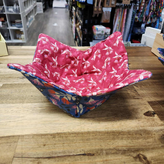 Bowl Cosy Pink & Blue Gumnut Flowers