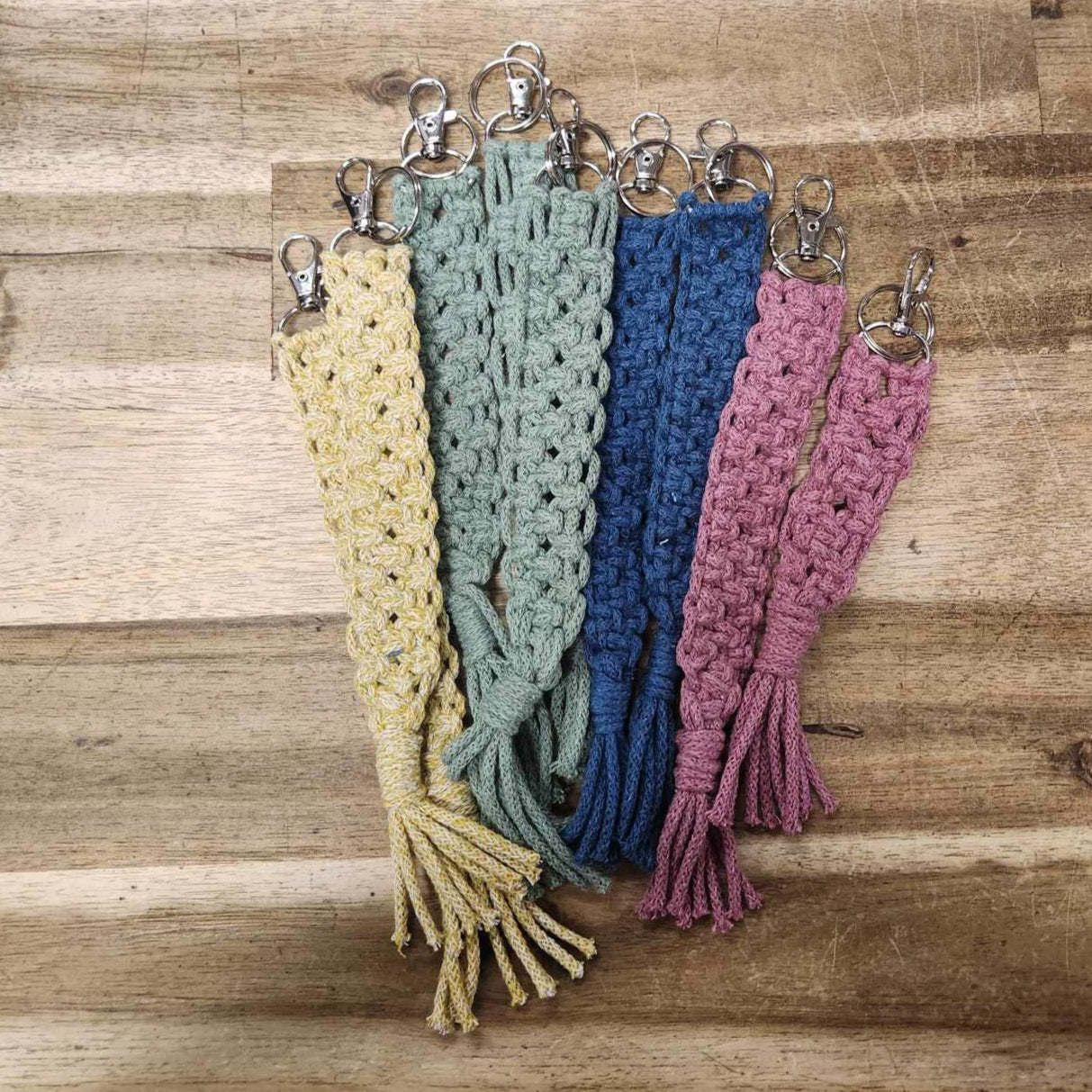 Macrame Keychain - Flat