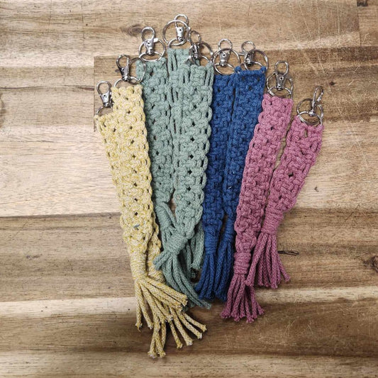 Macrame Keychain - Flat