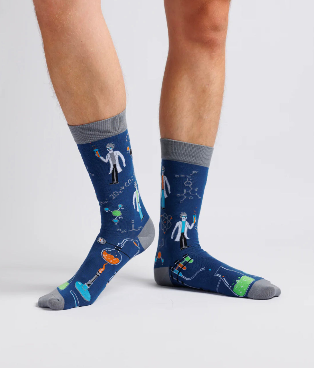 Good Chemistry Socks Large