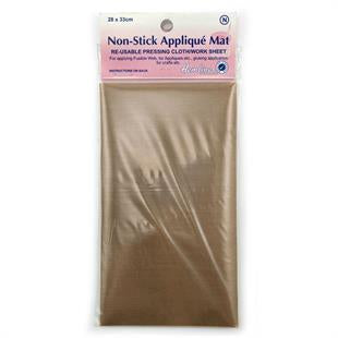 Applique Mat 33cm x 28cm