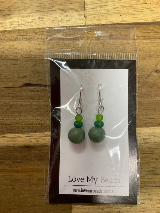 Earrings Beaded Drop Mid Green