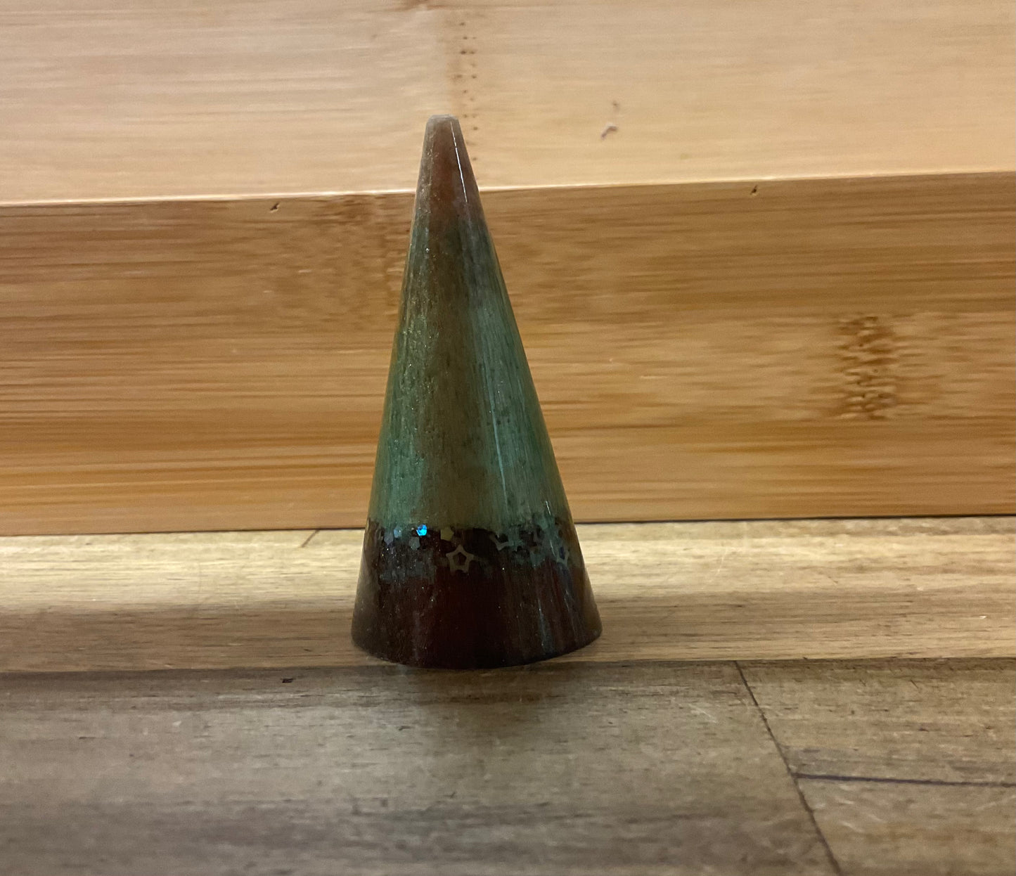 Round Resin Ring Cones Medium Various
