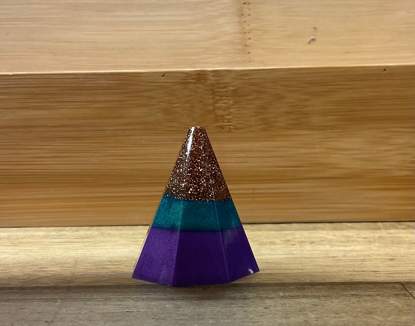 Octagonal Resin Ring Cone Small