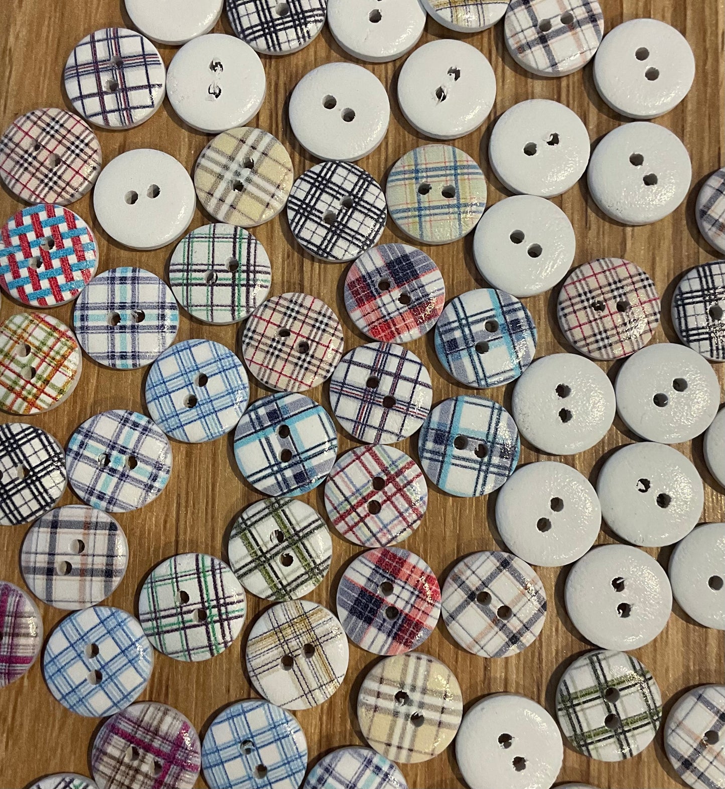 *Loose Buttons - Wooden Plaid Print