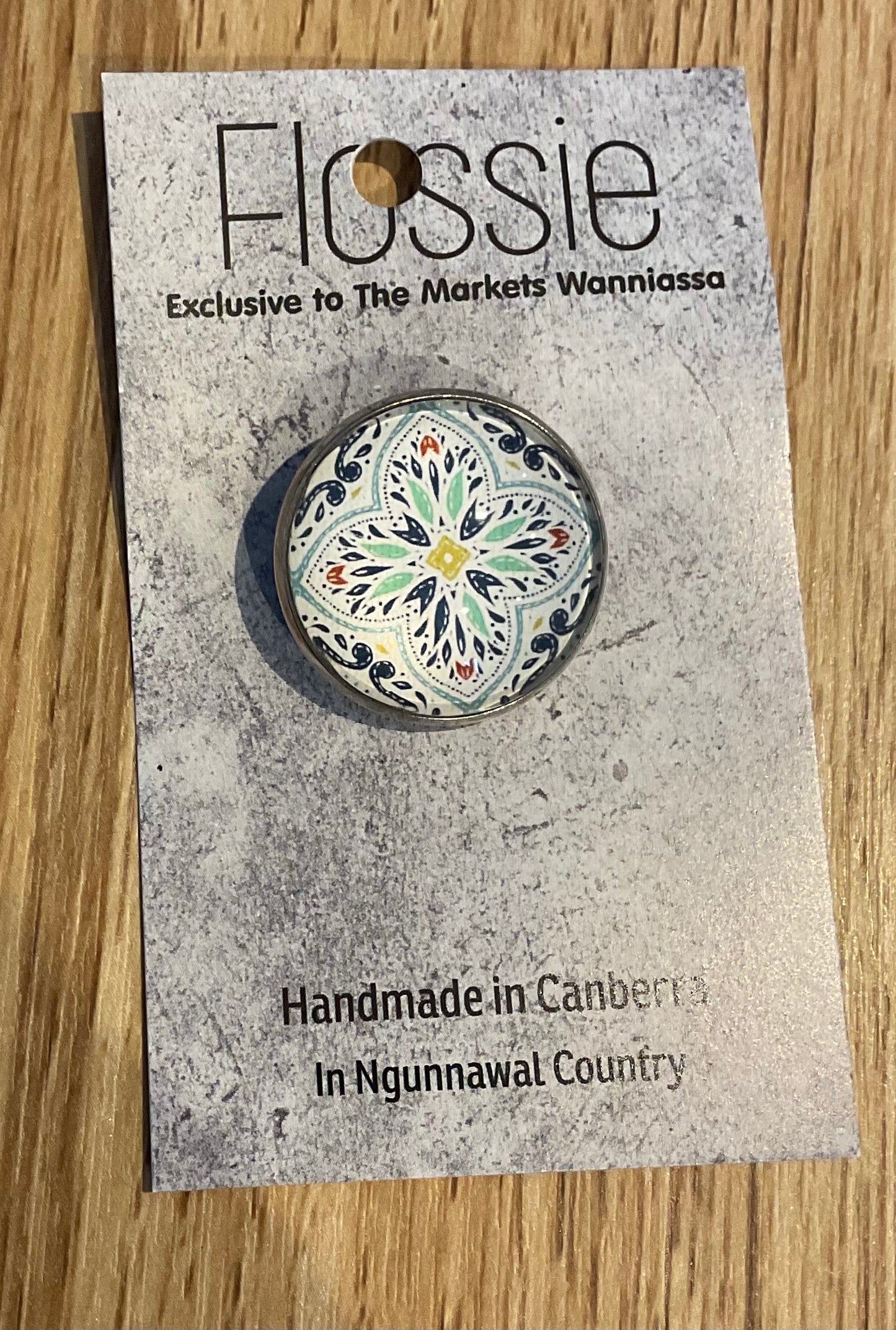 *Brooch Glass Dome