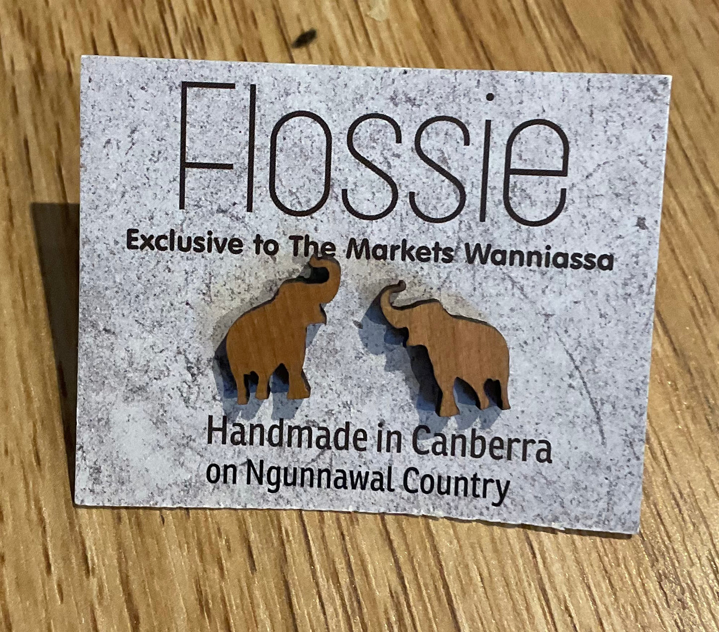 *Earrings Elephant Studs