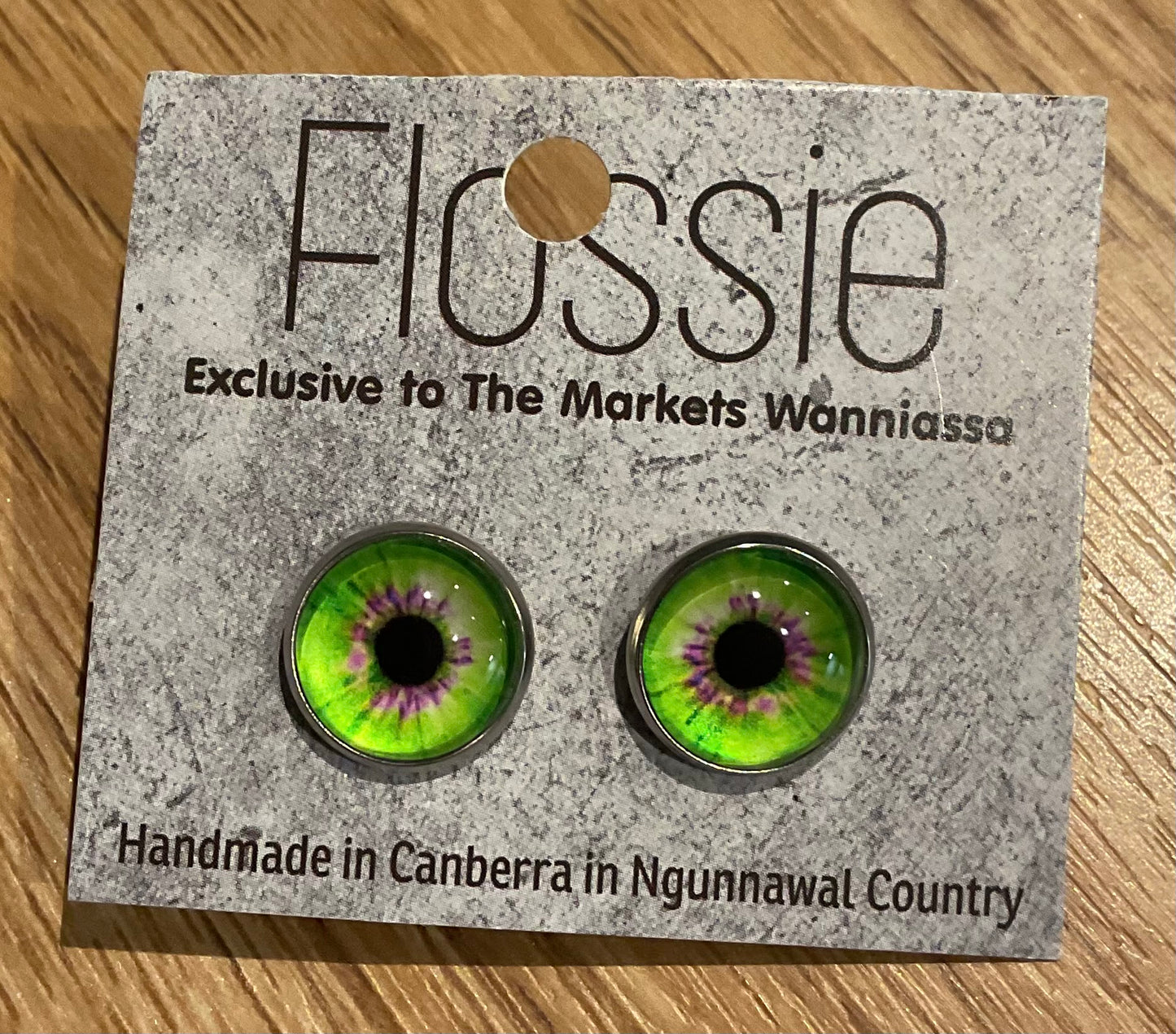 *Earrings Creepy Eye Studs
