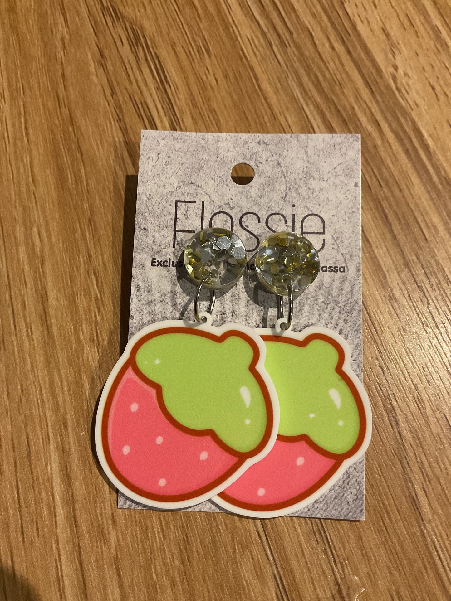 *Earrings Strawberry Dangles