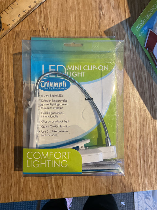 *LED Mini Clip On Light