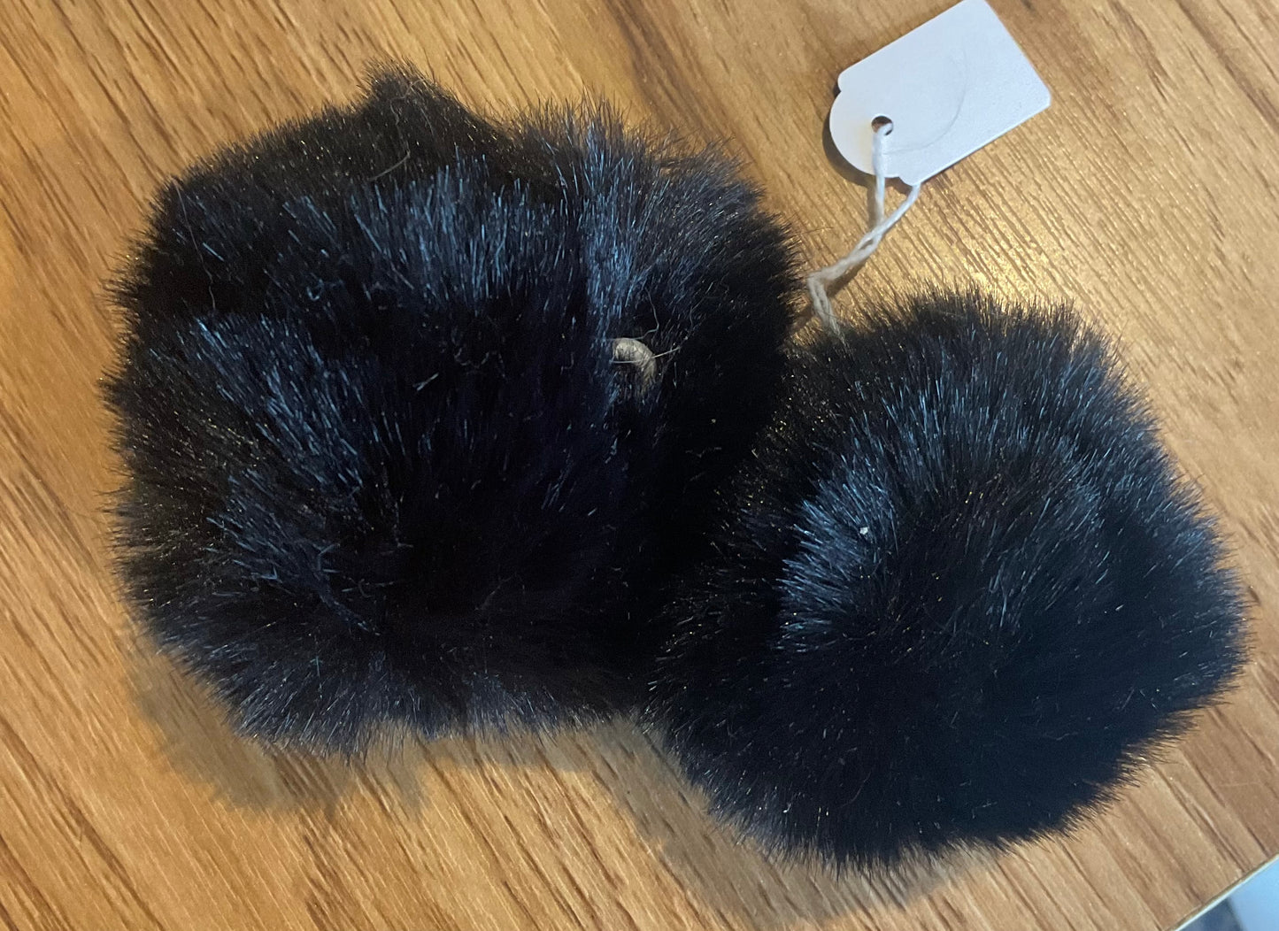 *Pom Pom Faux Fur Natural Colours 10cm